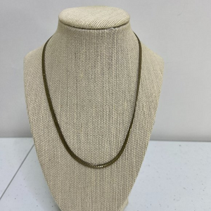 Trifari Necklace Chain Gold Tone Vintage Herringbone‎ Thick Chunky Basic 18 Inch